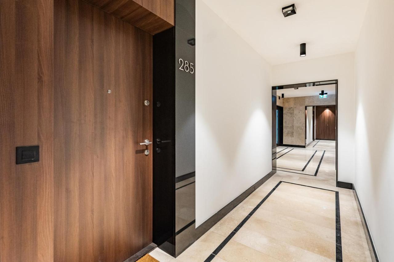 ורשה Bg Premium Apartments Mennica Residence מראה חיצוני תמונה