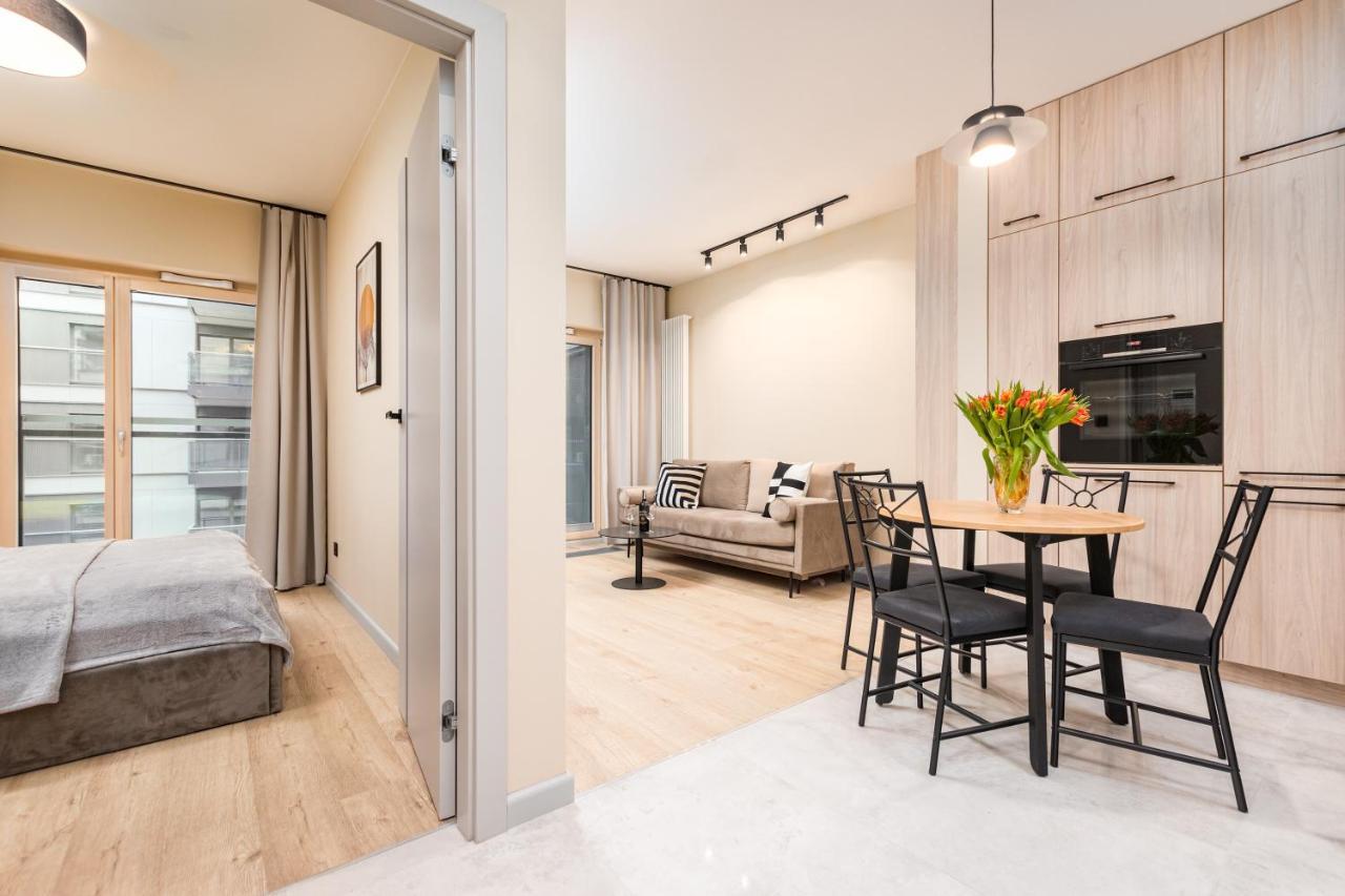 ורשה Bg Premium Apartments Mennica Residence מראה חיצוני תמונה